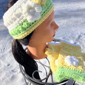 Woman’s Ear Warmer & Fingerless Gloves Set Green Yellow and White