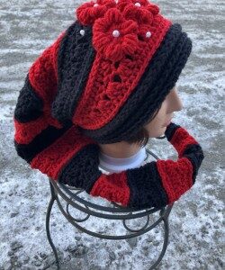 Woman’s Extra Long Stocking Hat Black and Red